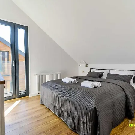 Apartament Liliowa 12